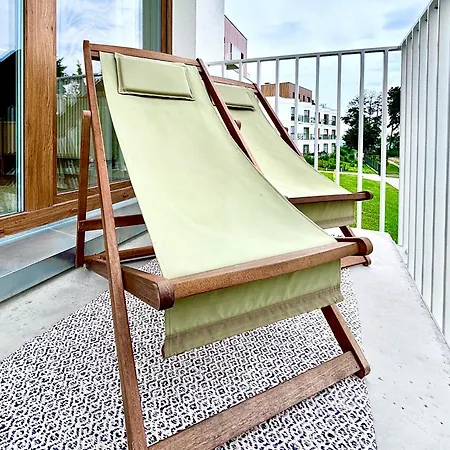 Pod Brzozami Let's Sea Apartment *