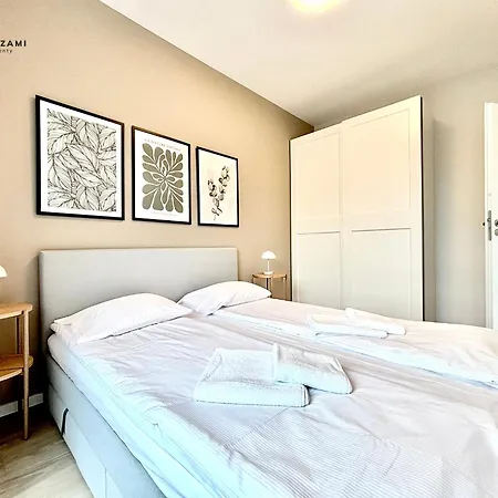 Pod Brzozami Let's Sea Apartamento *